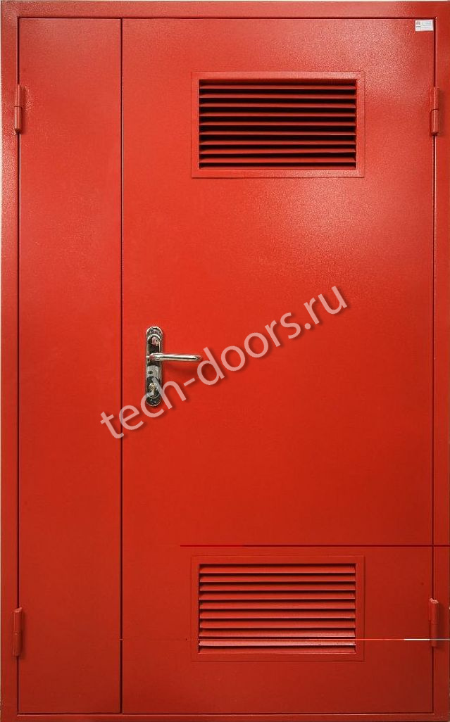 Дверь техническая полуторная 1350x2050 с вентиляцией